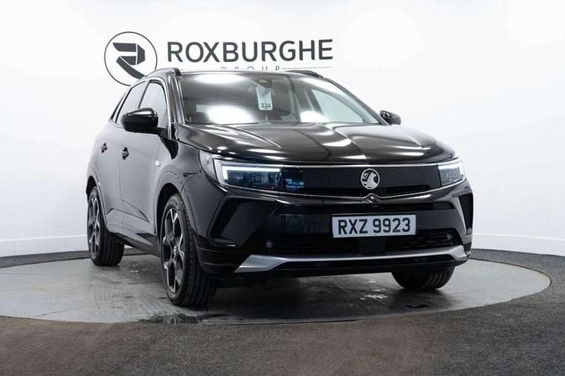 Used Vauxhall Grandland X Elite 130 HP (95 kW) 2022 Black SUV