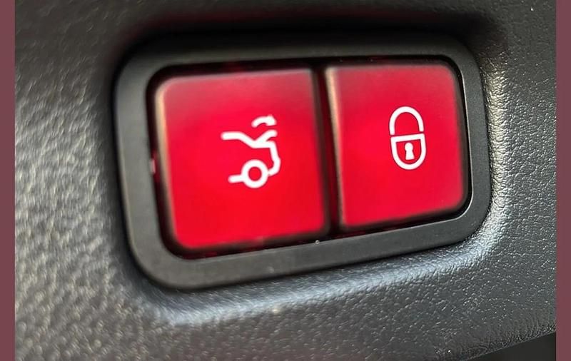 Grey Used 2022 Mercedes C200 AMG Line Premium Sedan | £26,799 (Fair price) - Image 1/4