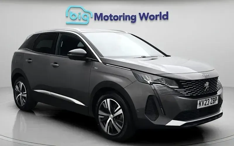 Used Peugeot 3008 Allure+ 300 HP (220 kW) 2023 SUV