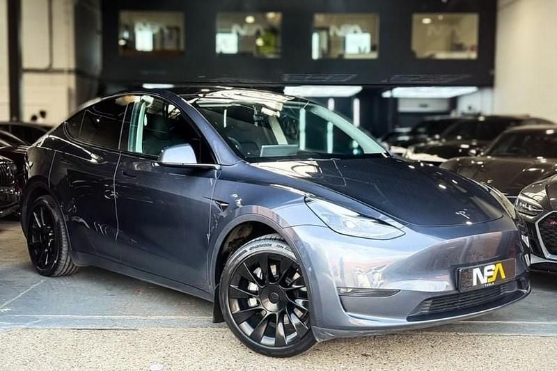 Used 2022 Tesla Model Y Long Range SUV | £23,495 (Good price) - Image 1/1