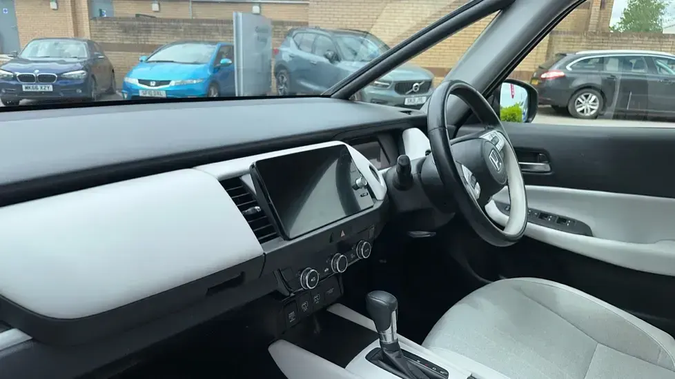 Used Honda Jazz Hybrid 109 HP (80 kW) 2022 Black Hatchback