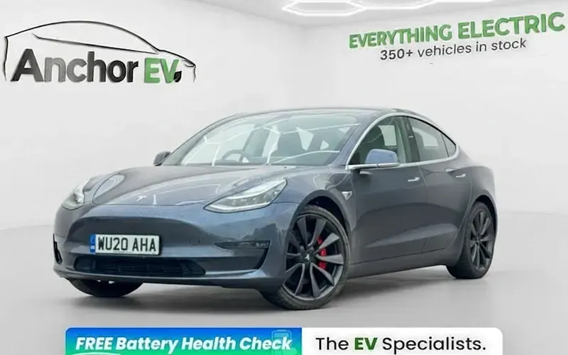 Używany Tesla Model 3 Performance 334 kW (455 KM) 2023 Sedan/Limuzyna