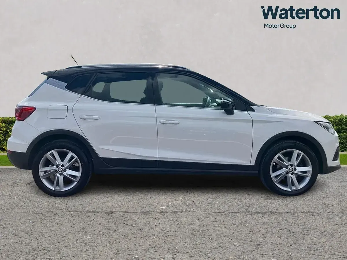 Used Seat Arona FR 115 HP (84 kW) 2018 White SUV