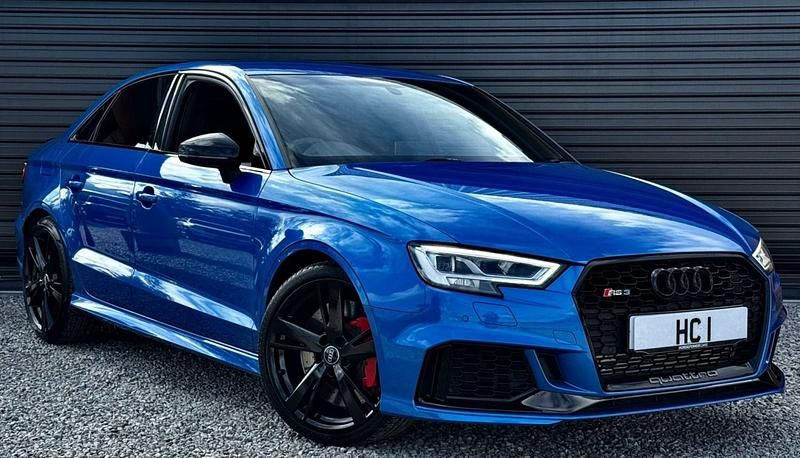 Begagnad Audi RS3 395 HK (290 kW) 2018 Blå Sedan