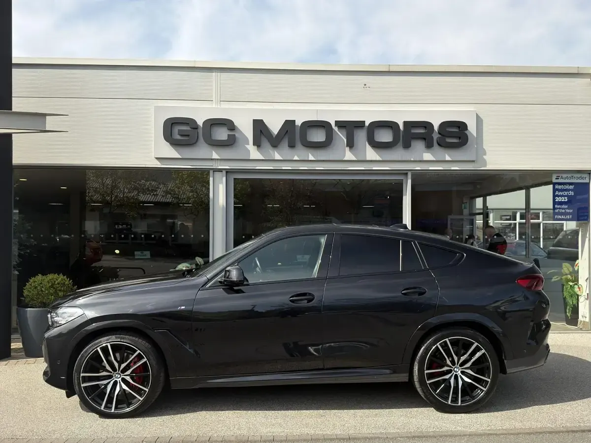 Used BMW X6 M Sport 340 HP (250 kW) 2022 Black SUV