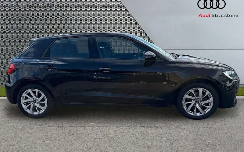 Used Audi A1 Sportback Sport 116 HP (85 kW) 2026 Hatchback