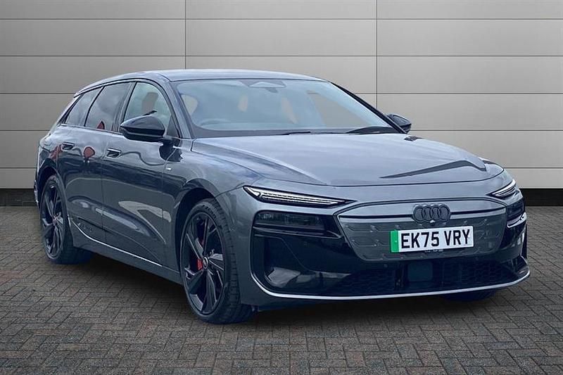 Used Audi A6 e-tron Comfort 314 kW (428 HP) 2025 Daytona grey Estate