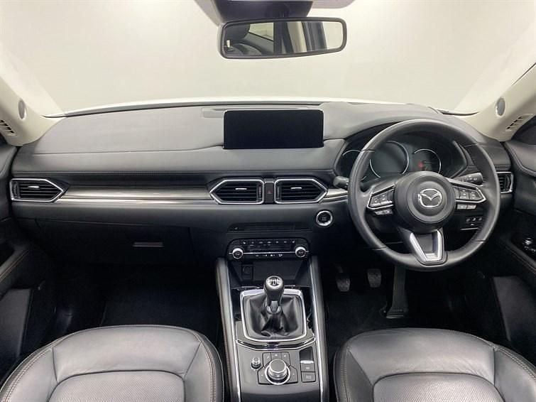 Second-hand Mazda CX-5 Inclusive 165 CP (121 kW) 2022 Alb SUV