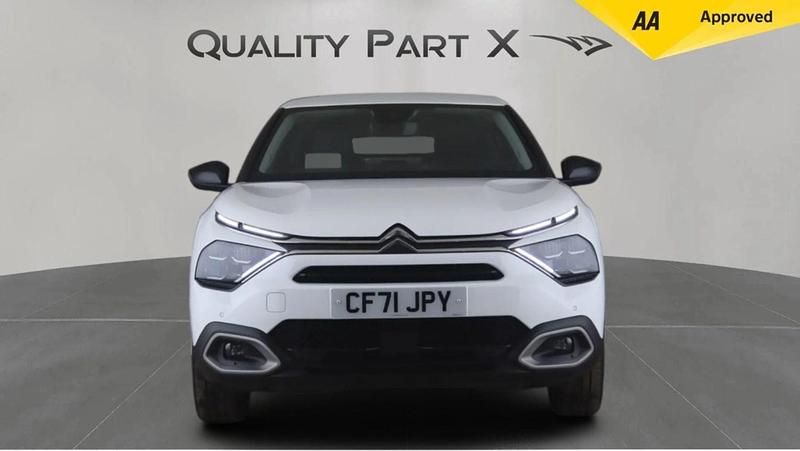 Used Citroën C4 PureTech 155 HP (114 kW) 2021 White Hatchback