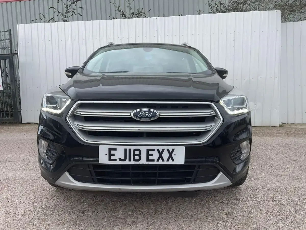 Used Ford Kuga Titanium 150 HP (110 kW) 2018 Black SUV