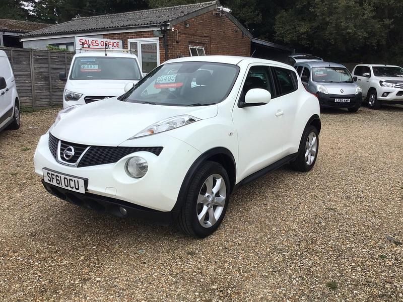 White Used 2012 Nissan Juke Acenta SUV | £4,995 (Fair price) - Image 1/4