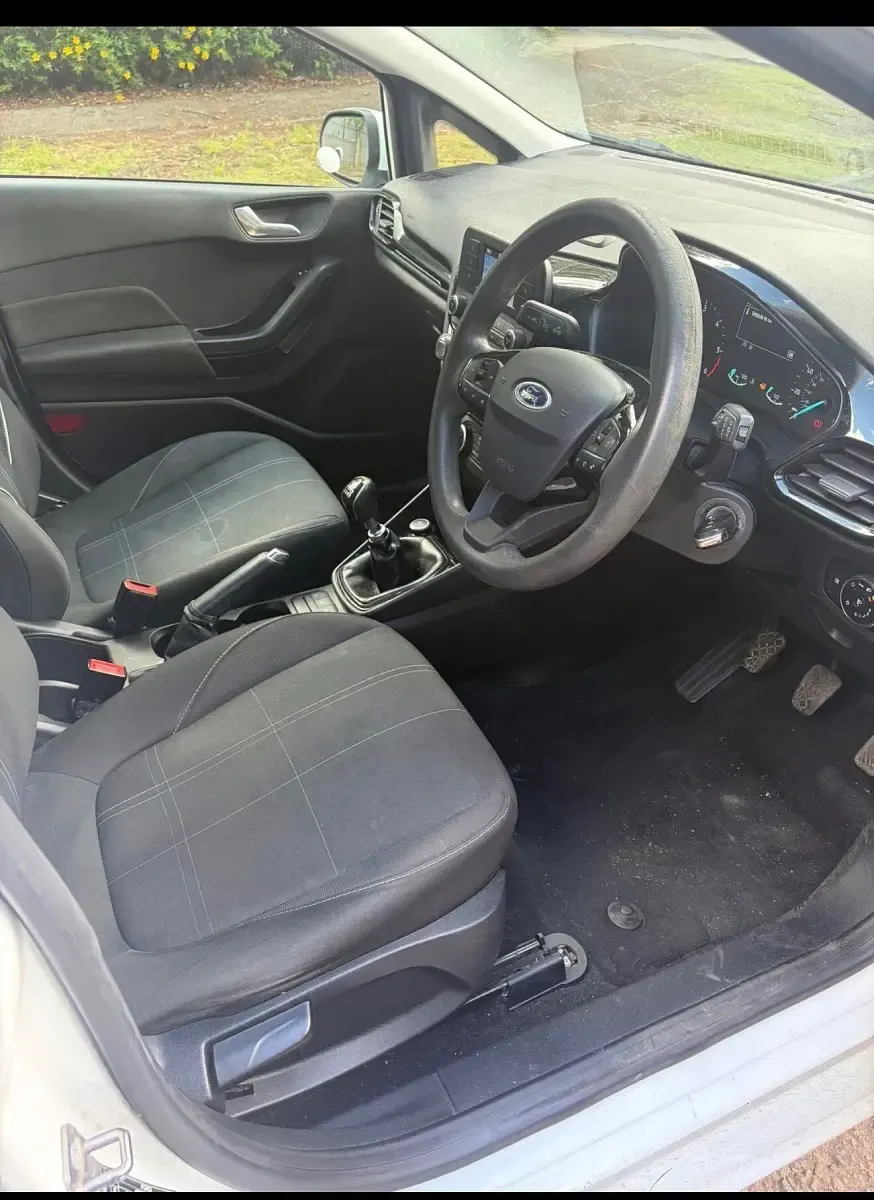 Used Ford Fiesta Style 85 HP (62 kW) 2017 White Hatchback