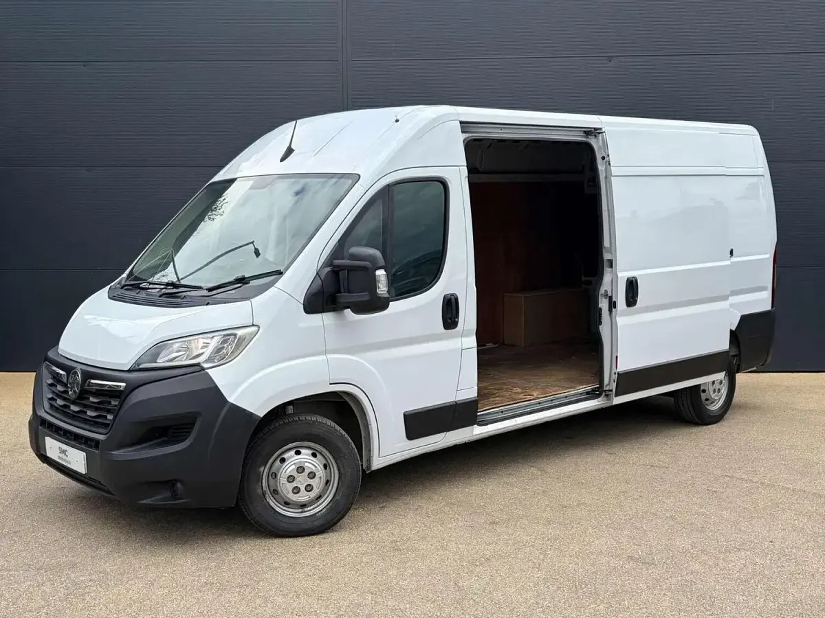 Used Vauxhall Movano S 2022 White
