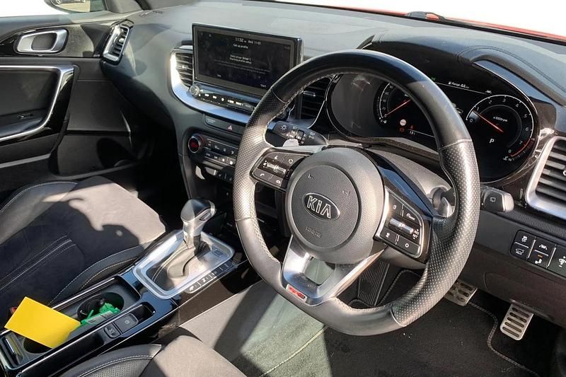 Used Kia ProCeed GT-Line S 160 HP (117 kW) 2021 Red Estate