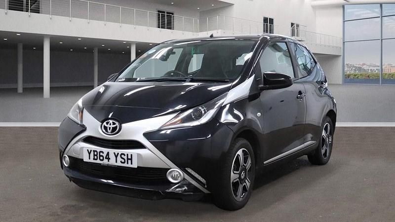 Used Toyota Aygo X-clusiv 2015 Black Hatchback