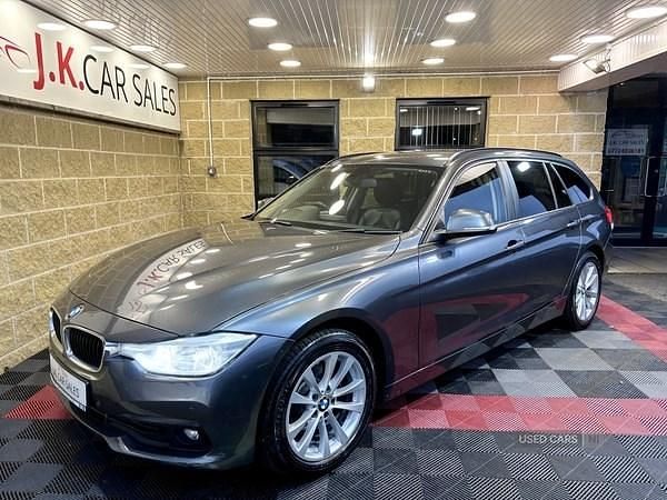 Used BMW 318 2019 Grey Estate