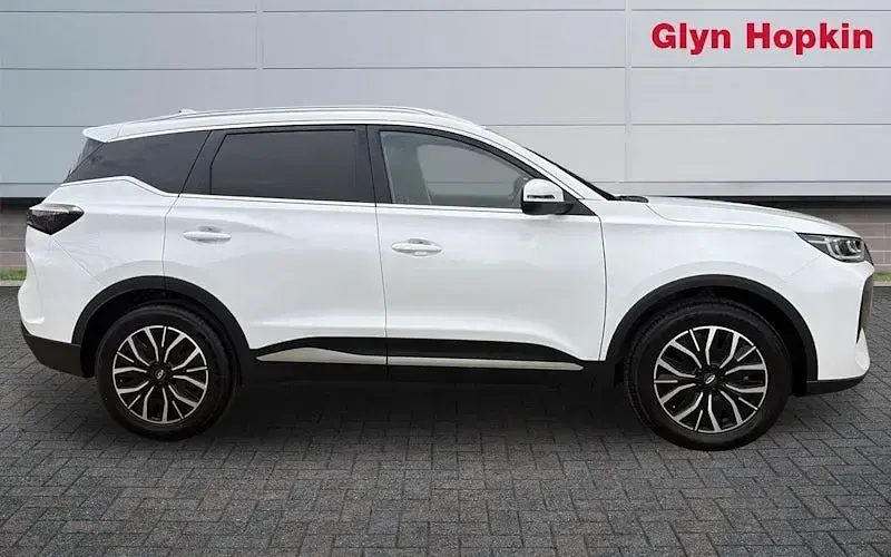 New Chery Tiggo 7 147 HP (108 kW) 2026 White SUV