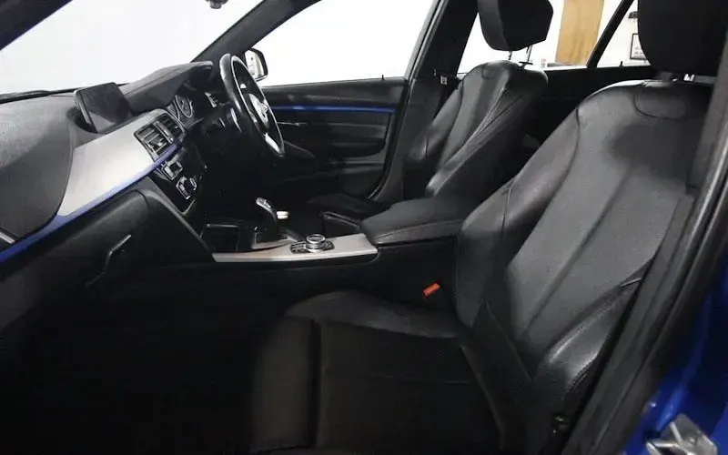 Used BMW 320 M Sport 184 HP (135 kW) 2018 Blue Estate