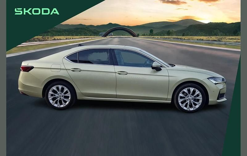 Used Skoda Superb SE L 147 HP (108 kW) 2024 Yellow Hatchback