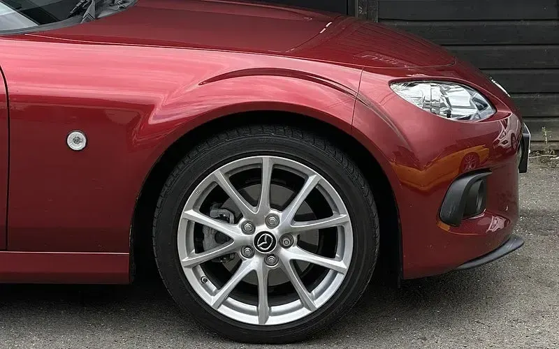 Used Mazda MX5 Inclusive 160 HP (117 kW) 2015 Red Cabriolet