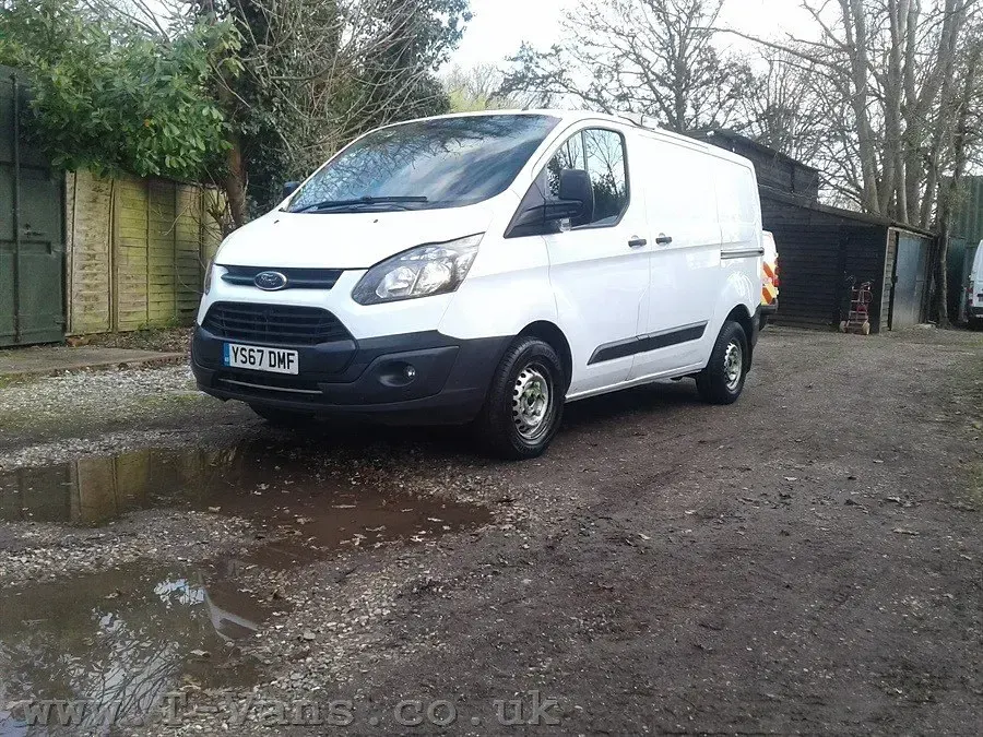 Używany Ford Transit Custom 105 KM (77 kW) 2017 Biały Van