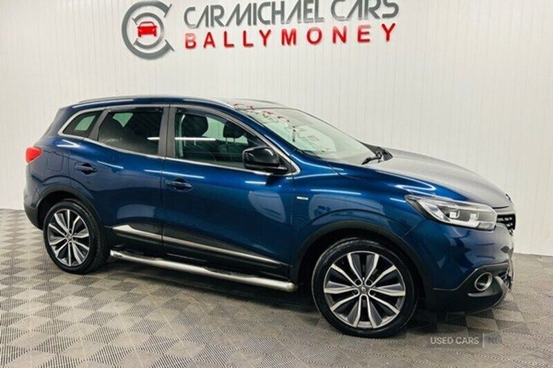 Blue Used 2016 Renault Kadjar Signature SUV | £6,675 (Fair price) - Image 1/1