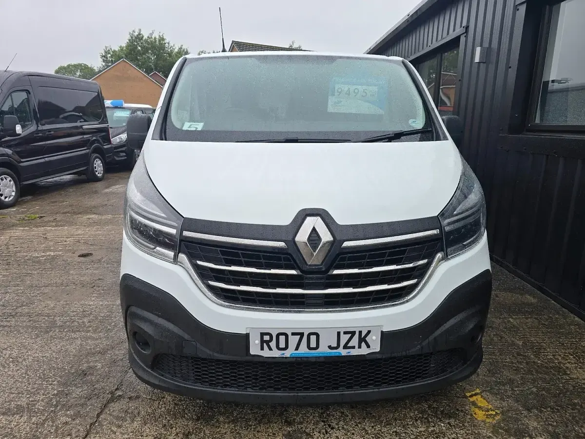 Used Renault Trafic Business 2020 White