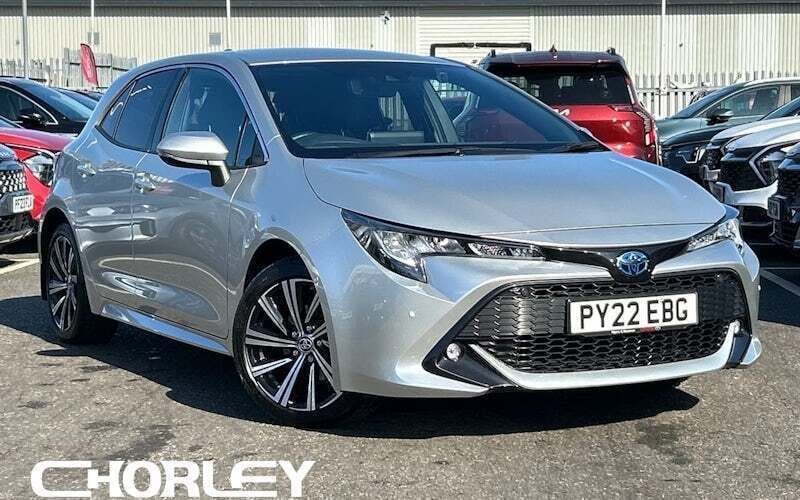 Silver Used 2022 Toyota Corolla Design Hatchback | £16,617 (Good price) - Image 1/4