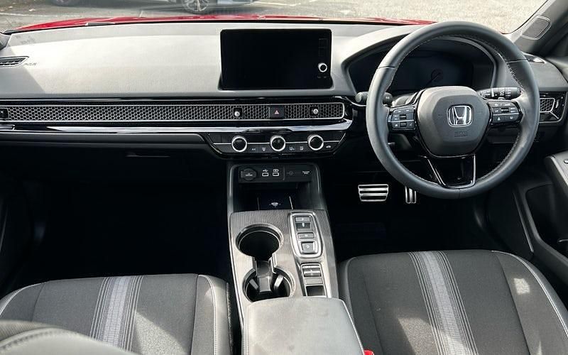 Used Honda Civic Hybrid 143 HP (105 kW) 2025 Red Hatchback