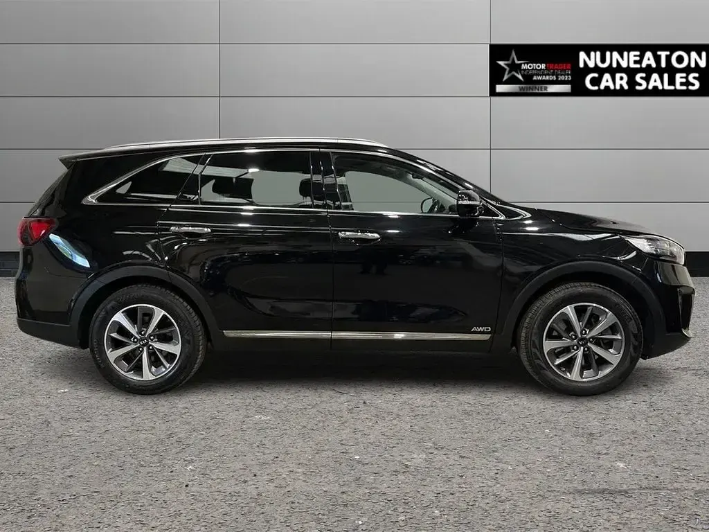 Used Kia Sorento 200 HP (147 kW) 2019 Black SUV