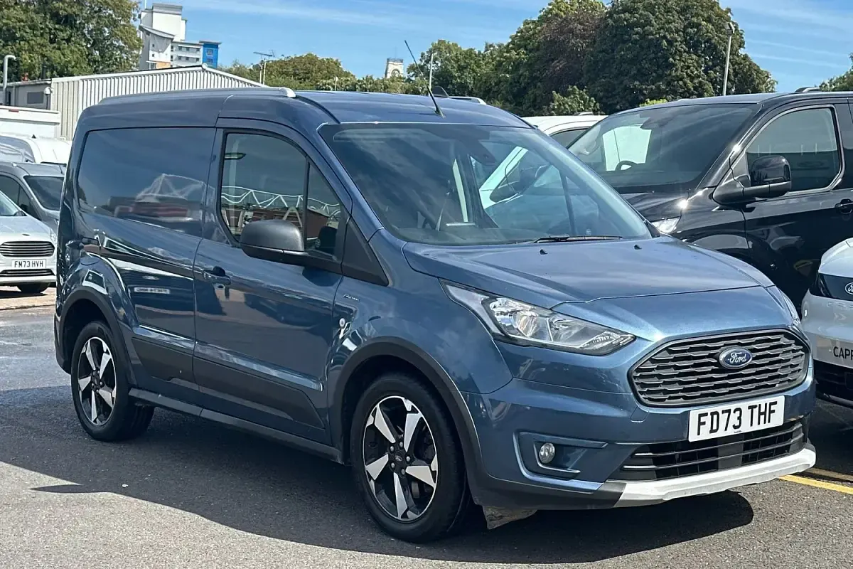 Used Ford Transit Active 100 HP (73 kW) 2023 Van