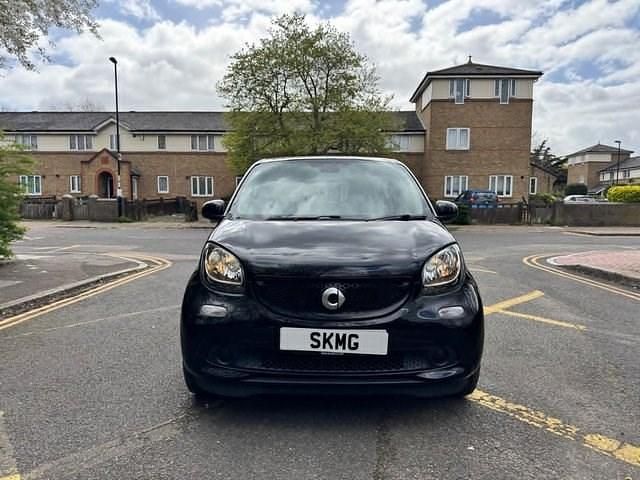 Used Smart ForFour Premium 90 HP (66 kW) 2017 Hatchback
