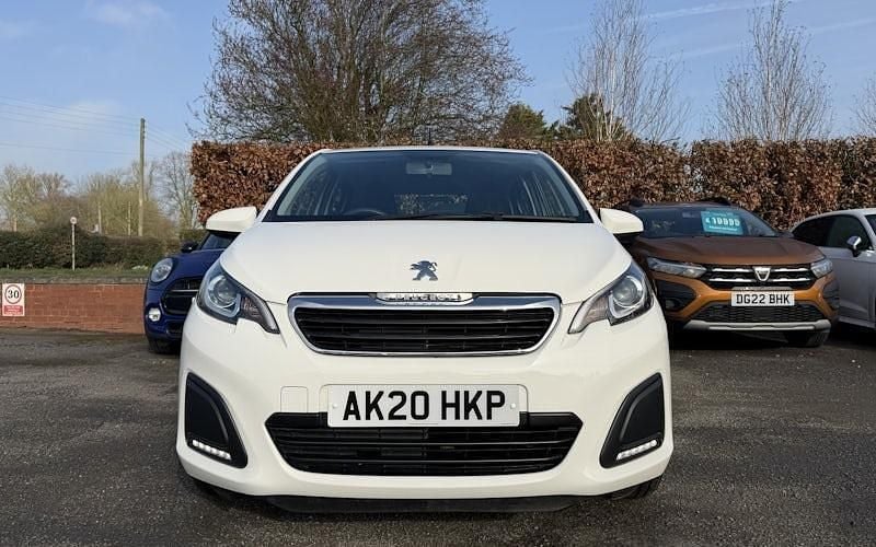 Used Peugeot 108 Active 72 HP (52 kW) 2022 Hatchback