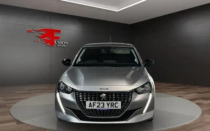 Used Peugeot 208 Active+ 102 HP (75 kW) 2023 Grey Hatchback
