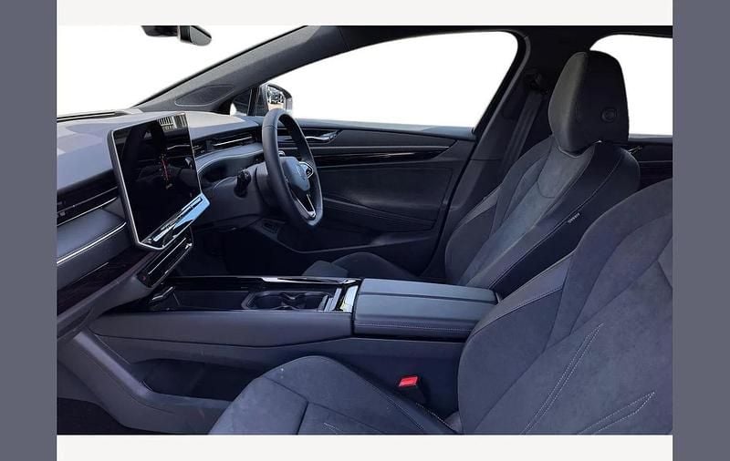 New VW ID.7 Pro 210 kW (286 HP) 2026 Black Estate