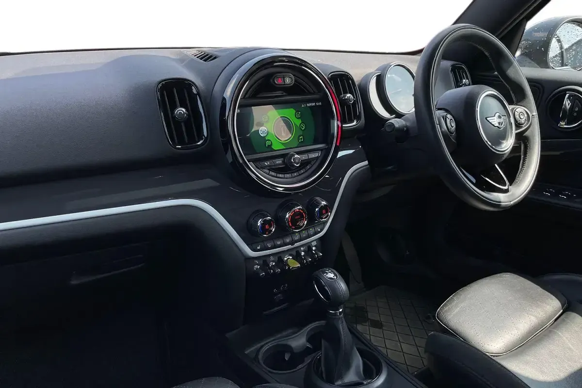 Used Mini Cooper S Chili 224 HP (164 kW) 2018 Grey Hatchback