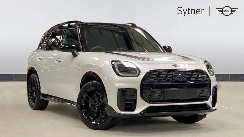 White Used 2024 Mini Countryman SUV | £34,000 (Fair price) - Image 1/4