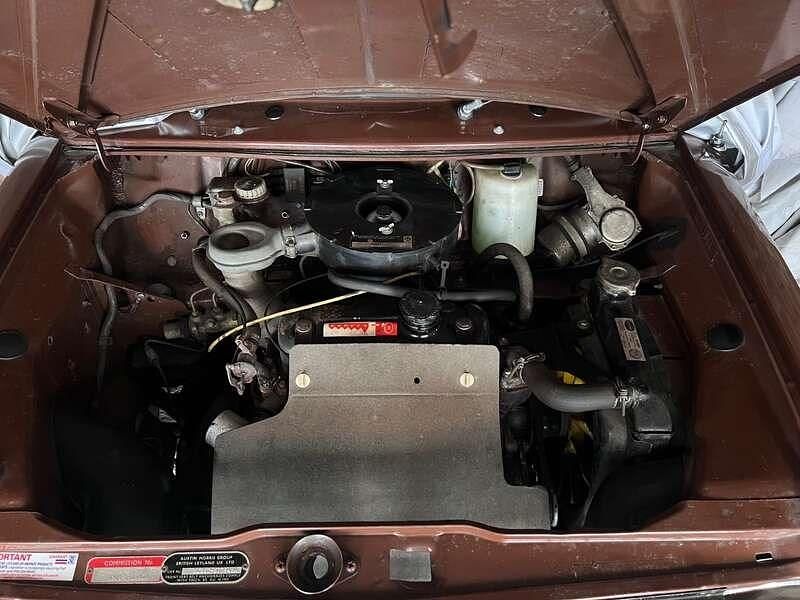 Image 3/4