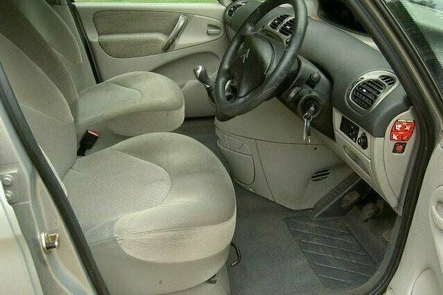 Used Citroën Xsara Picasso 95 HP (69 kW) 2004 MPV