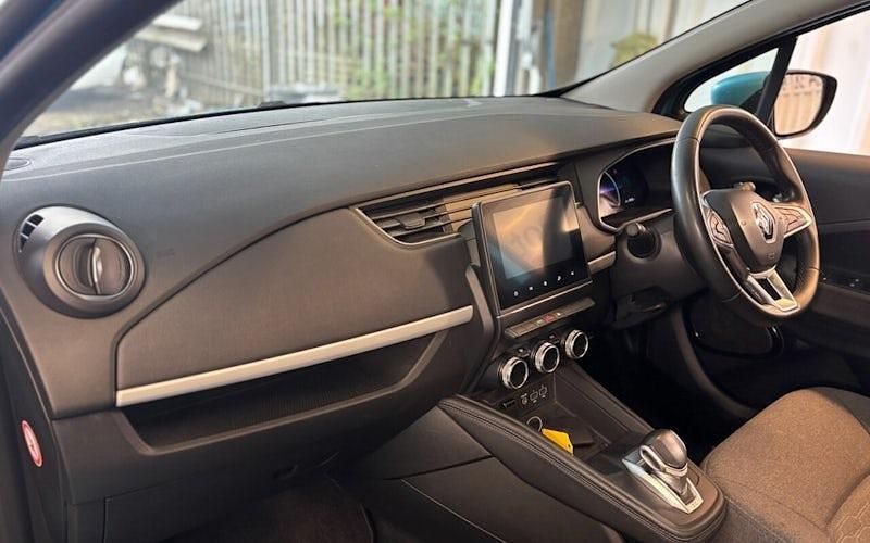 Usado Renault Zoe Iconic 80 kW (109 HP) 2021 Azul Citadino