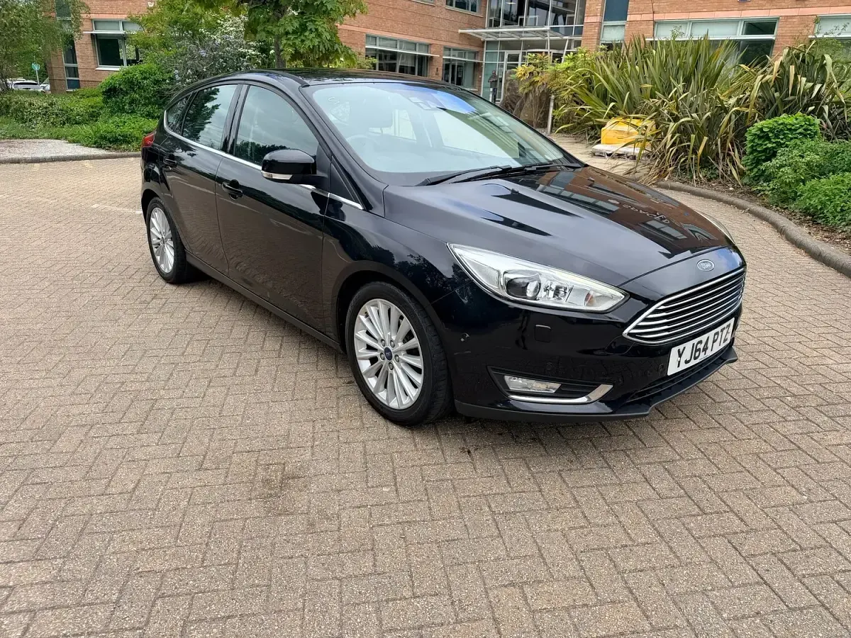 Used Ford Focus Titanium X 125 HP (91 kW) 2015 Black Hatchback