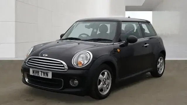 Used Mini ONE Hatch 98 HP (72 kW) 2011 Black Hatchback