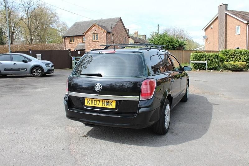 Used Vauxhall Astra 2007 Black Estate