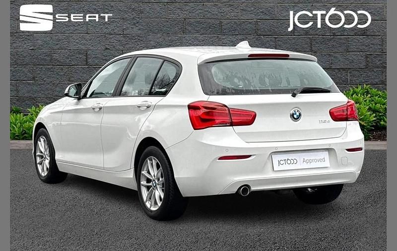 Used BMW 116 Comfort Edition 113 HP (83 kW) 2019 White Hatchback