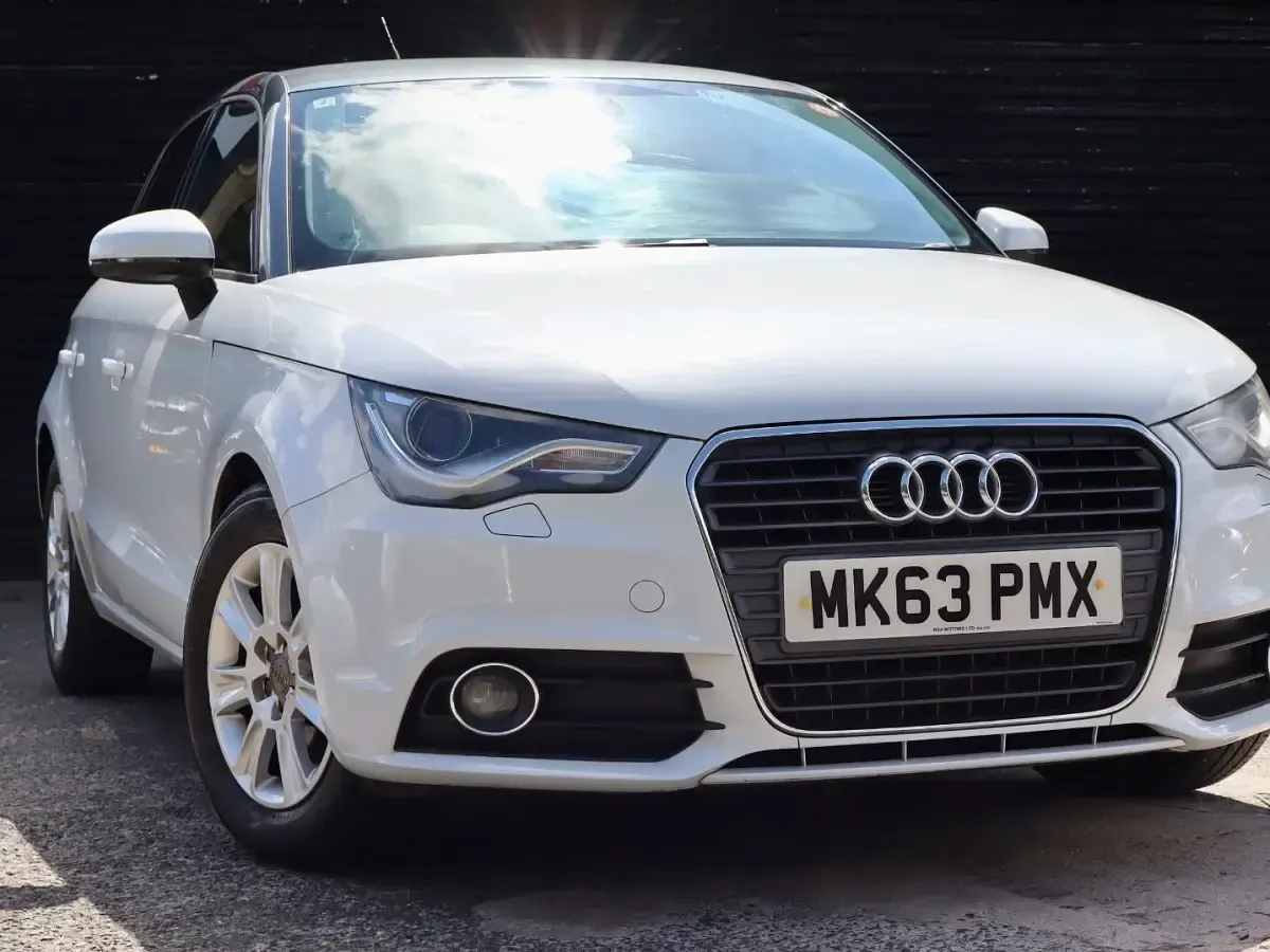 Used Audi A1 Comfort 2014 White Hatchback
