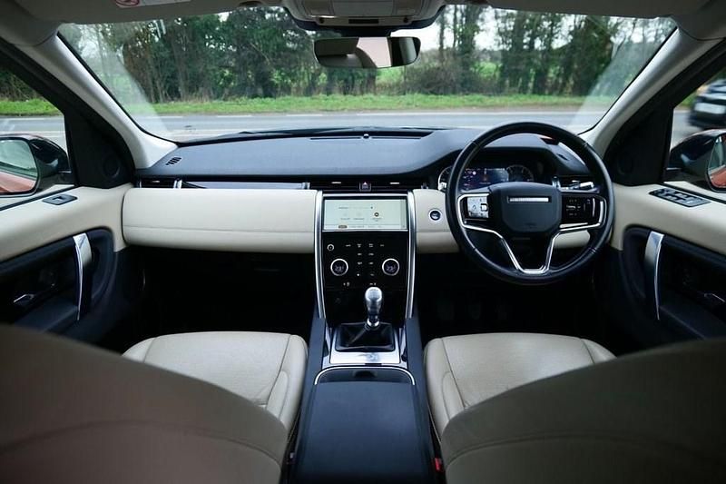 Used Land Rover Discovery Sport S 163 HP (119 kW) 2021 Orange SUV