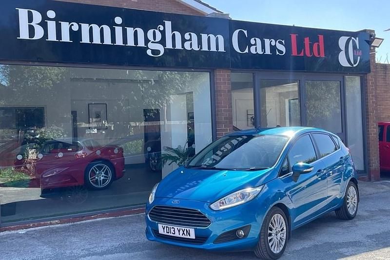 Blue Used 2013 Ford Fiesta Titanium Hatchback | £4,000 (Fair price) - Image 1/1