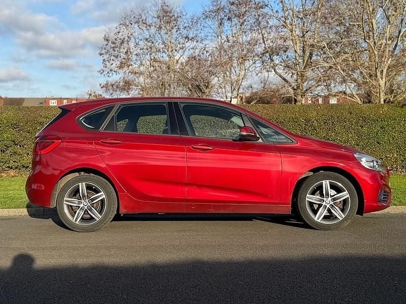 Used BMW 218 Sport Line 2015 Red Estate