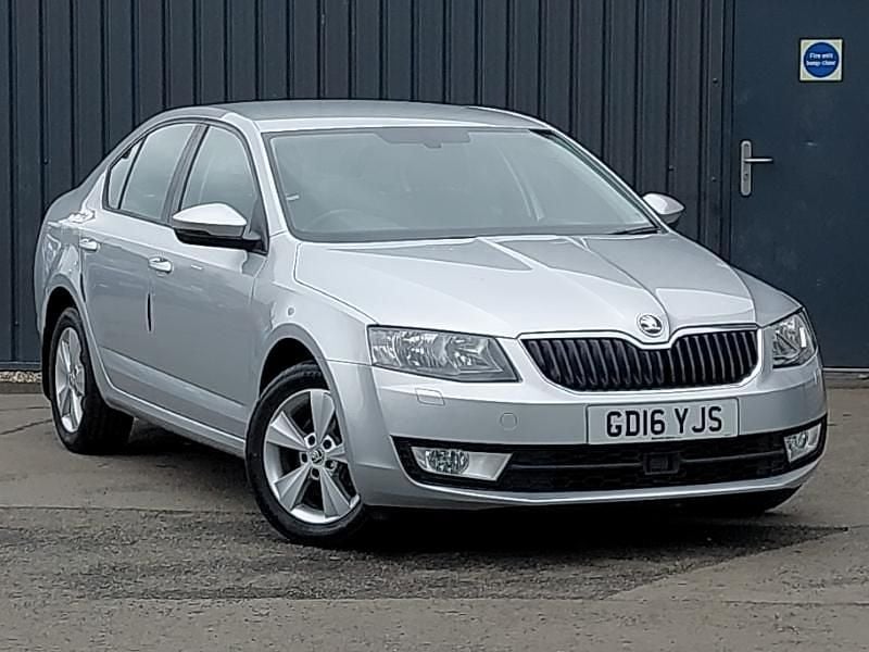 Used Skoda Octavia SE L 150 HP (110 kW) 2016 Silver Hatchback