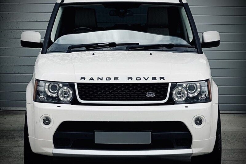 White Used 2011 Land Rover Range Rover Sport SE SUV | £6,500 (Fair price) - Image 1/1